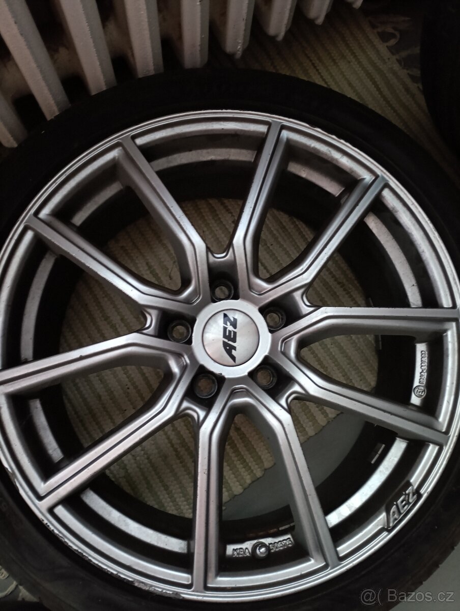 Kola/Pneumatiky 225/40R18