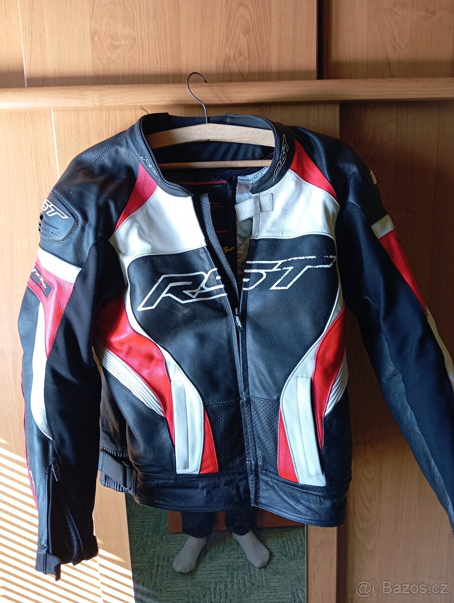 RST