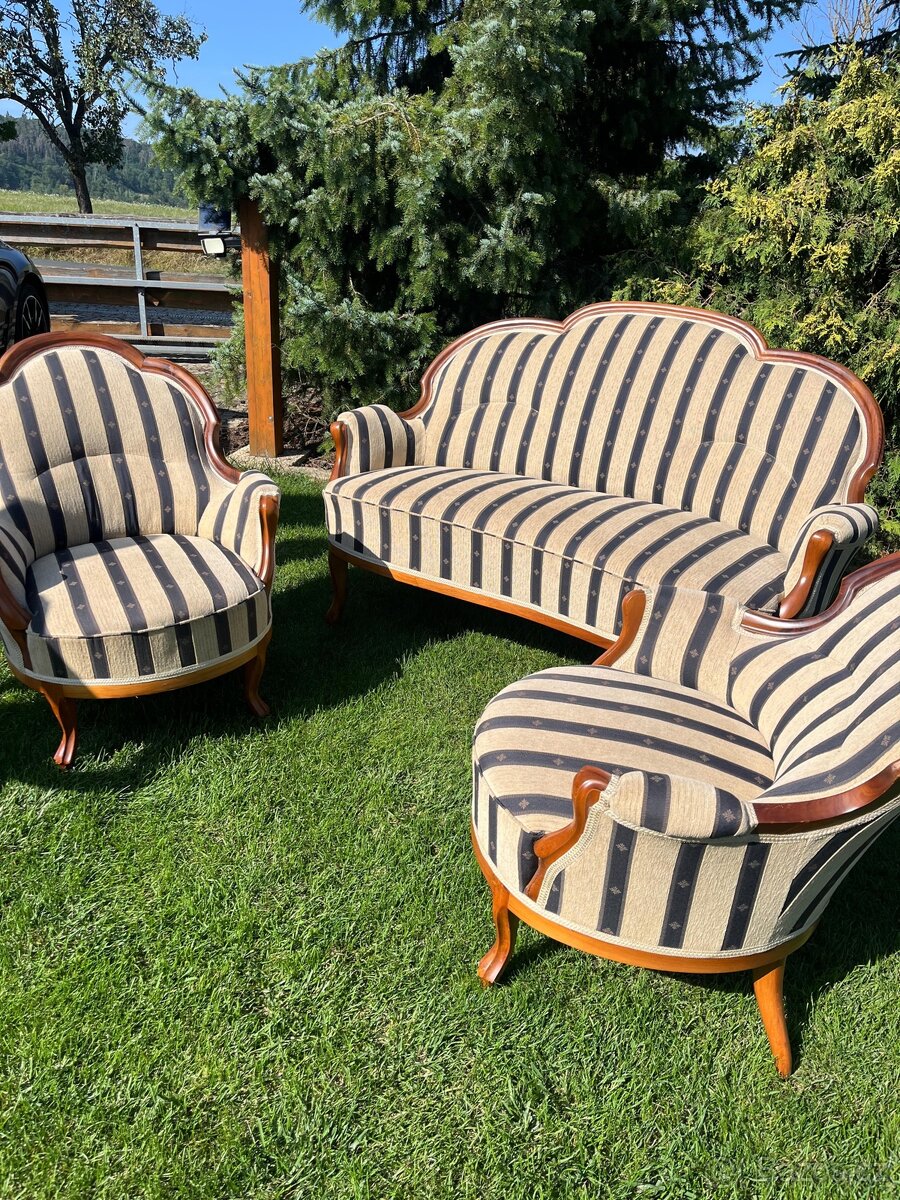 Starožitná sofa + 2 křesla