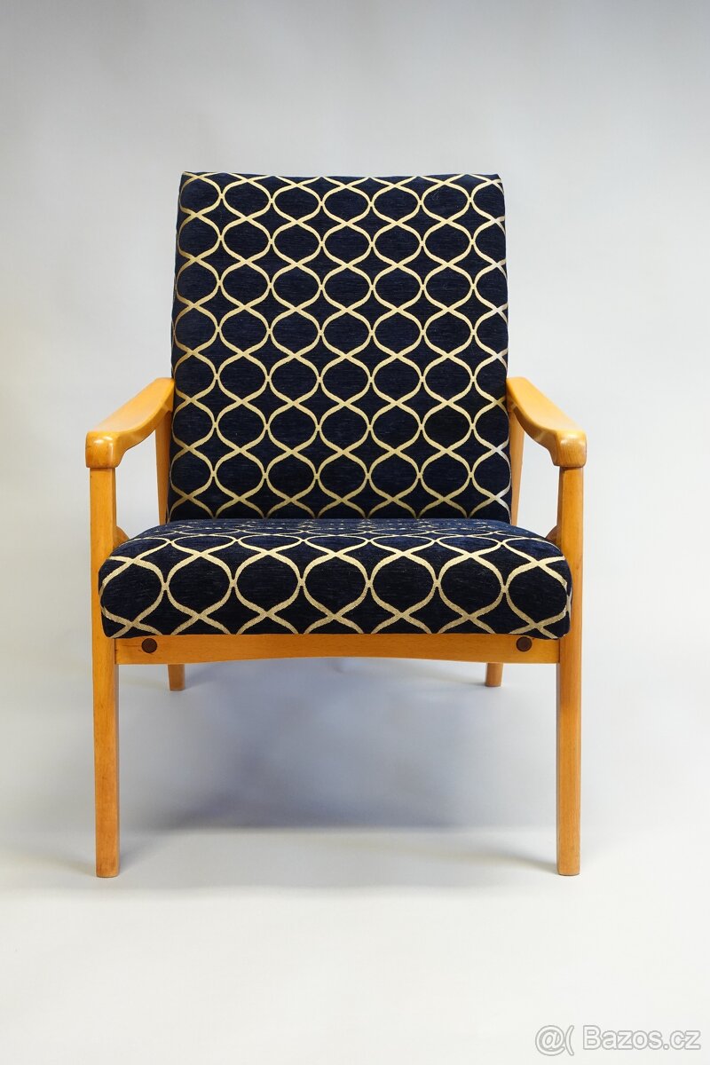 Vintage křeslo, Jiroutek, Interier Praha, 70. léta 20. stol.