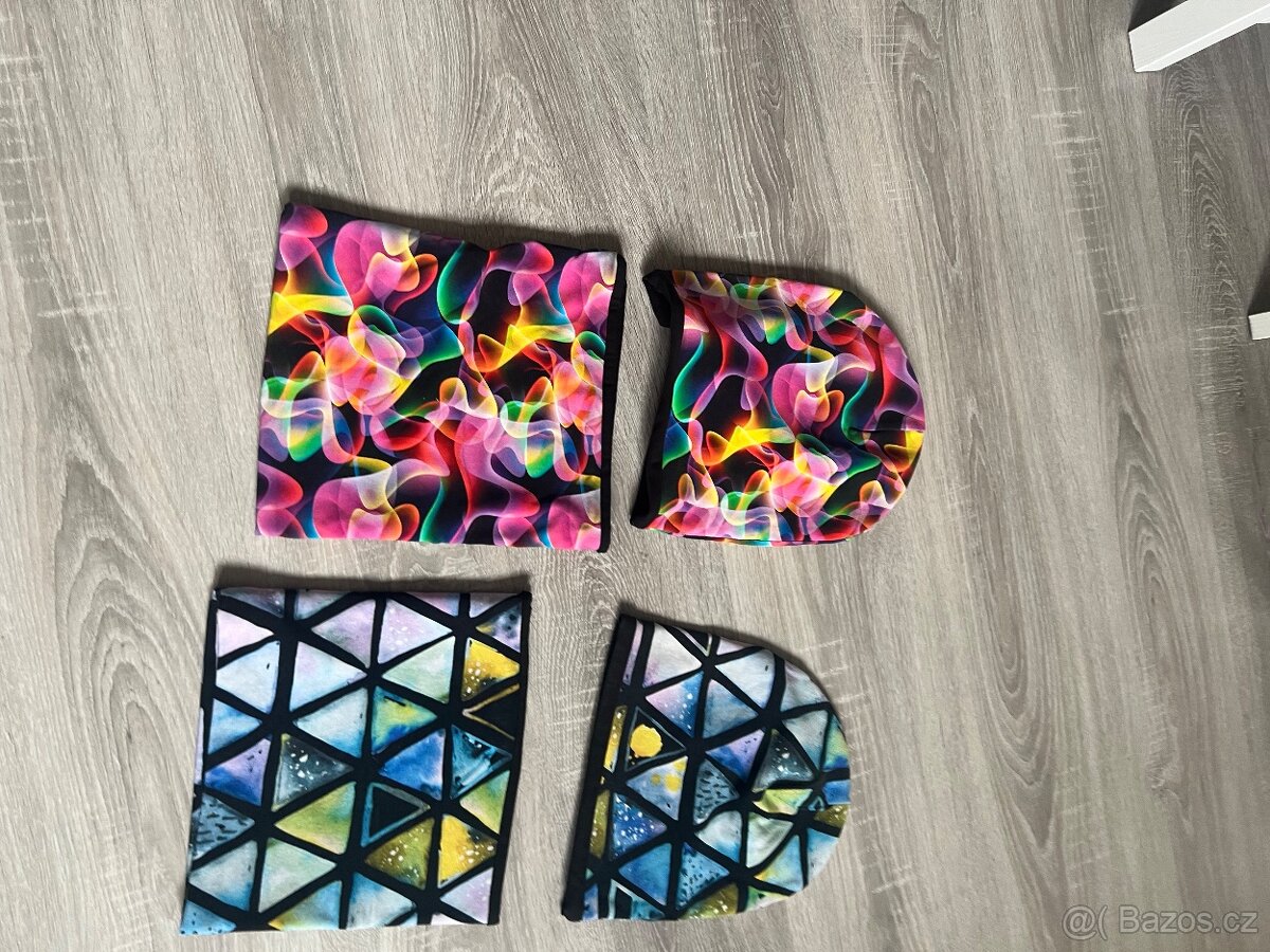 Čepice a nákrčník  2 sety