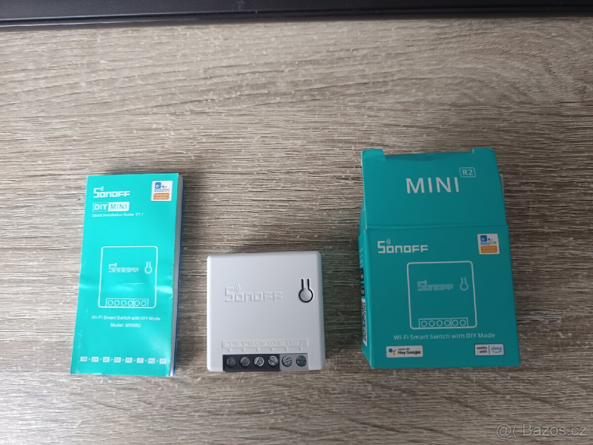 WiFi ovladač zásuvek sonoff mini R2