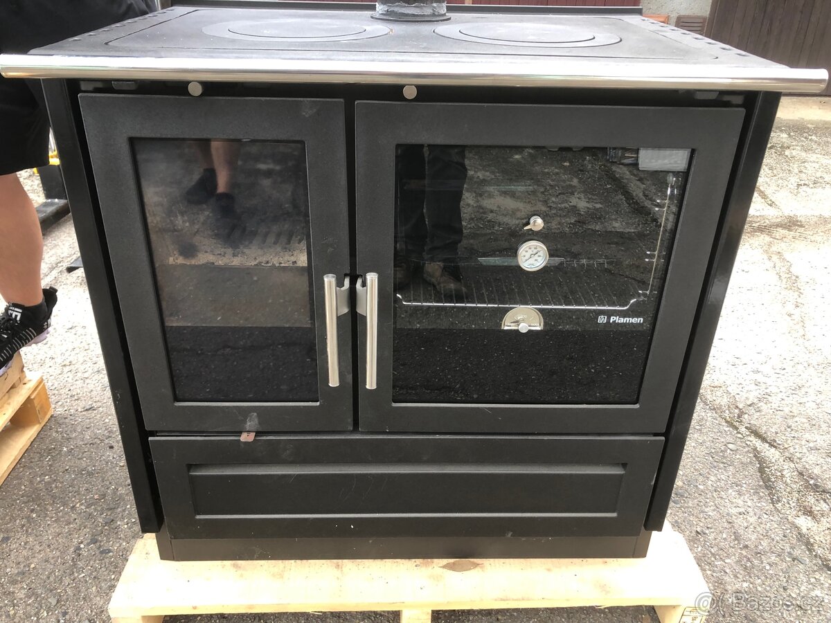 PLAMEN - sporák na tuhá paliva