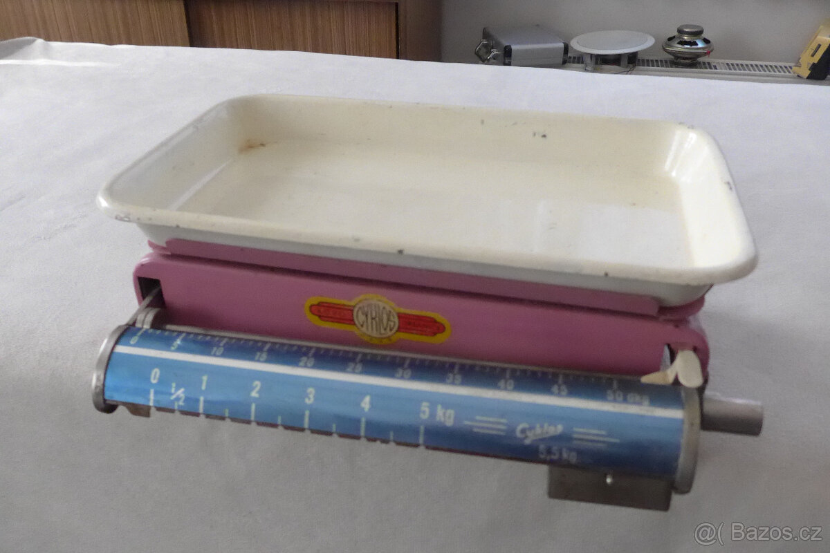 Mechanická Kuchyňská Váha KOVO CYKLOS ČSSR