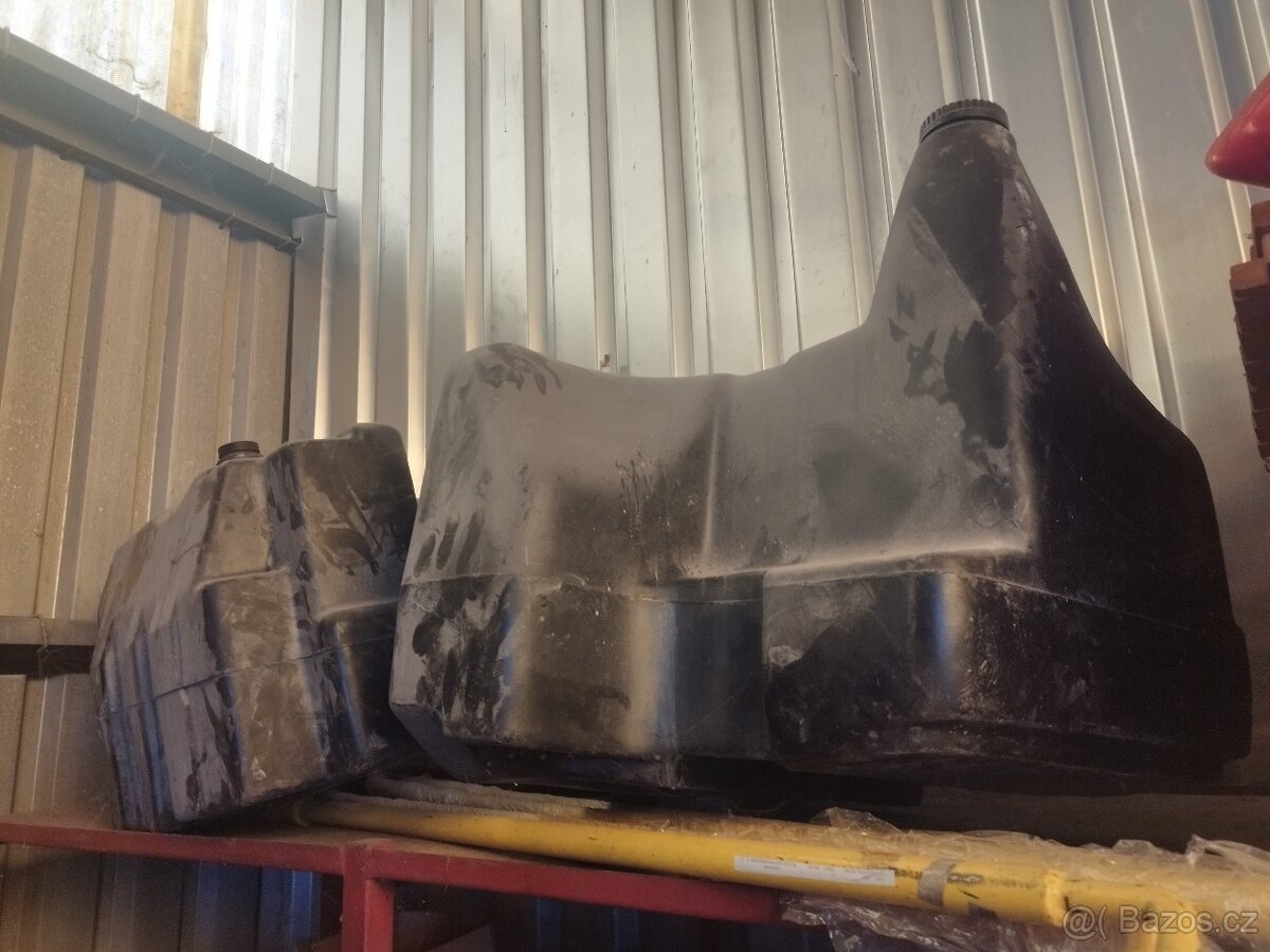 Prodej naftové nádrže Zetor