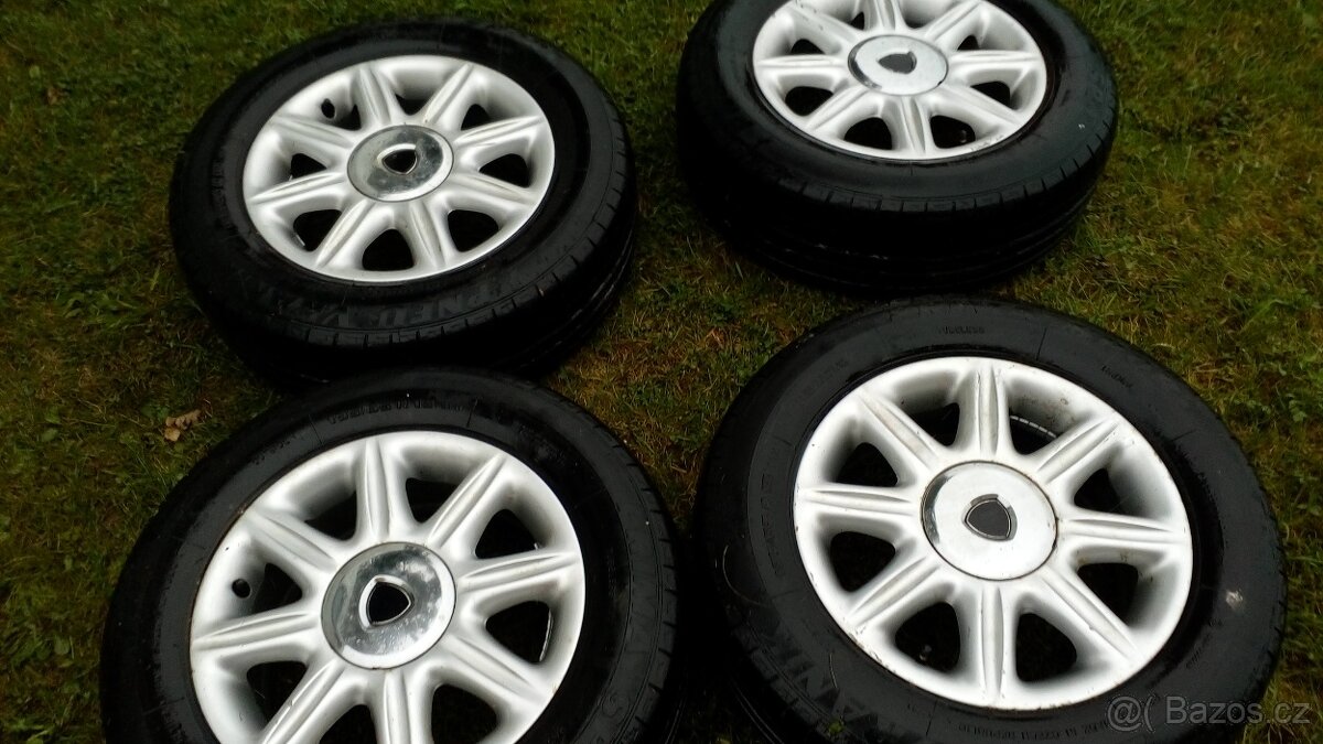 15 alu  Lancia Ypsilon 846 840,843 Lybra Delta 844