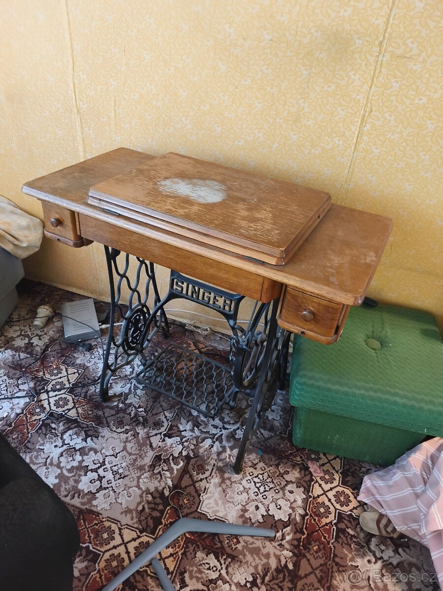 Šicí stroj Singer