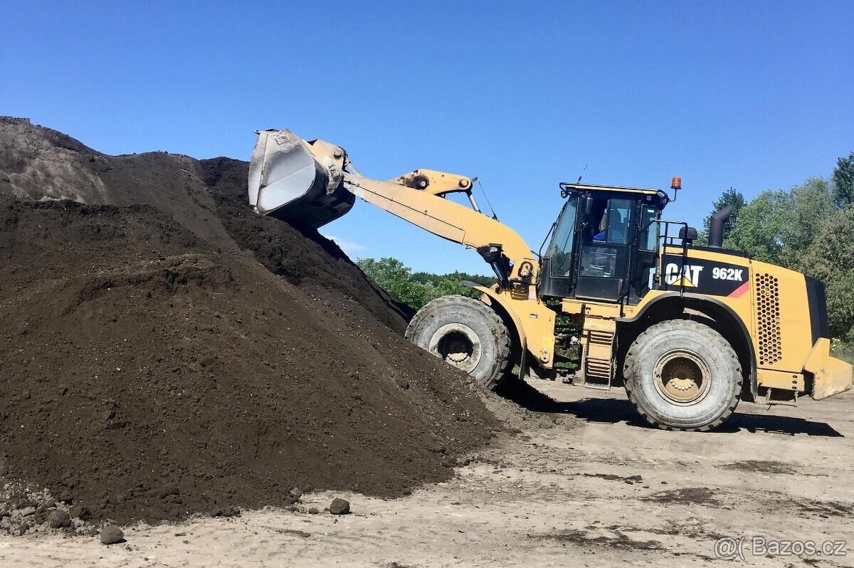 Prodej zahradní zeminy