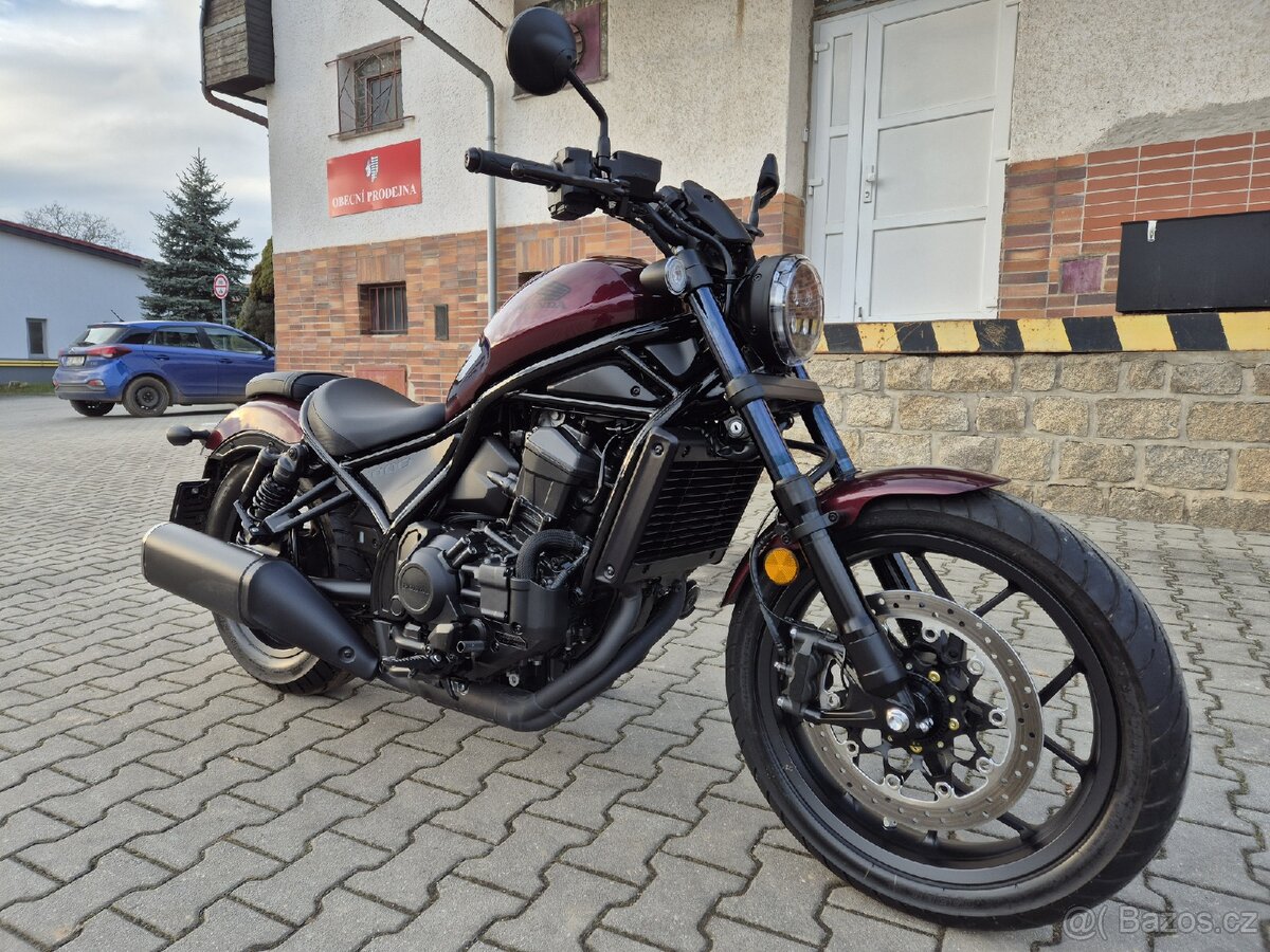 Prodám HONDA CMX1100 Rebel DCT, r. v. 2021, ABS, ČR, 357km