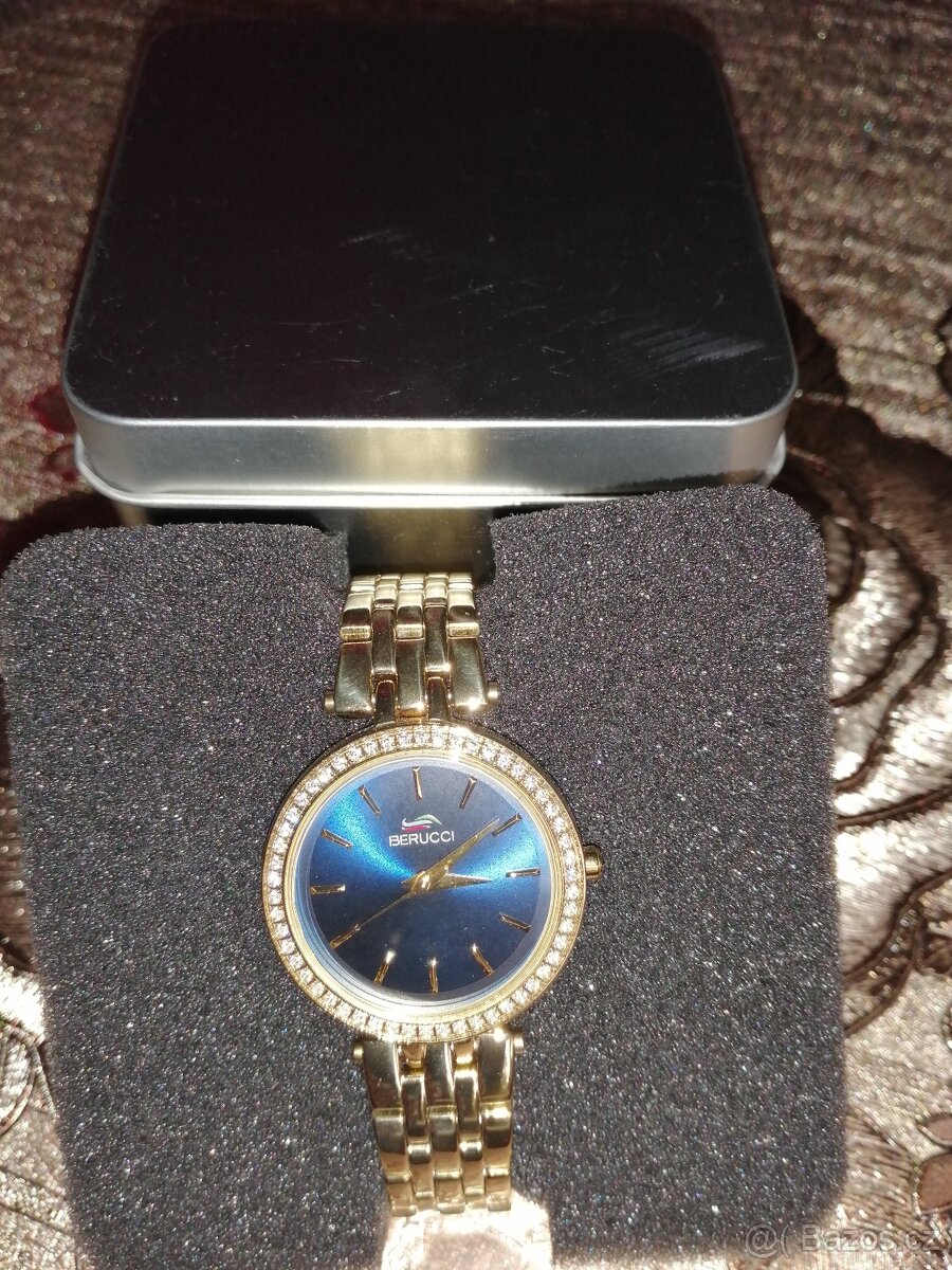 Dámské luxusní značkové hodinky BERUCCI, úplně nové.
