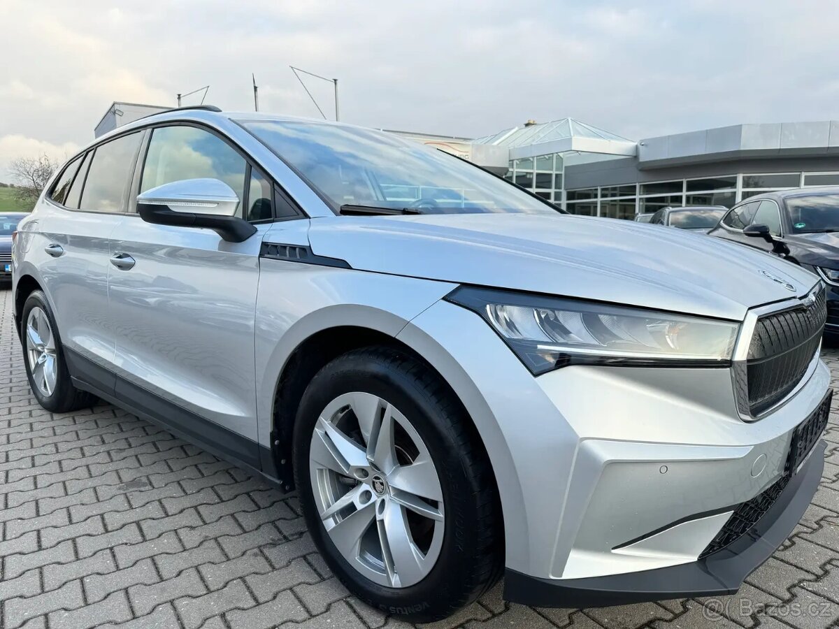 Škoda Enyaq 60 Loft/tažné/kamera/LED/tepelko/kessy/30.000km