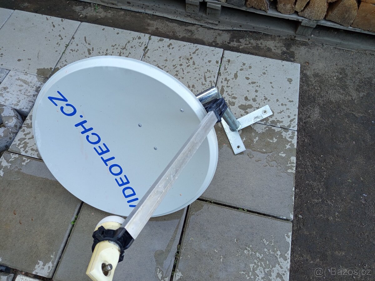 Parabola + držák satelitu