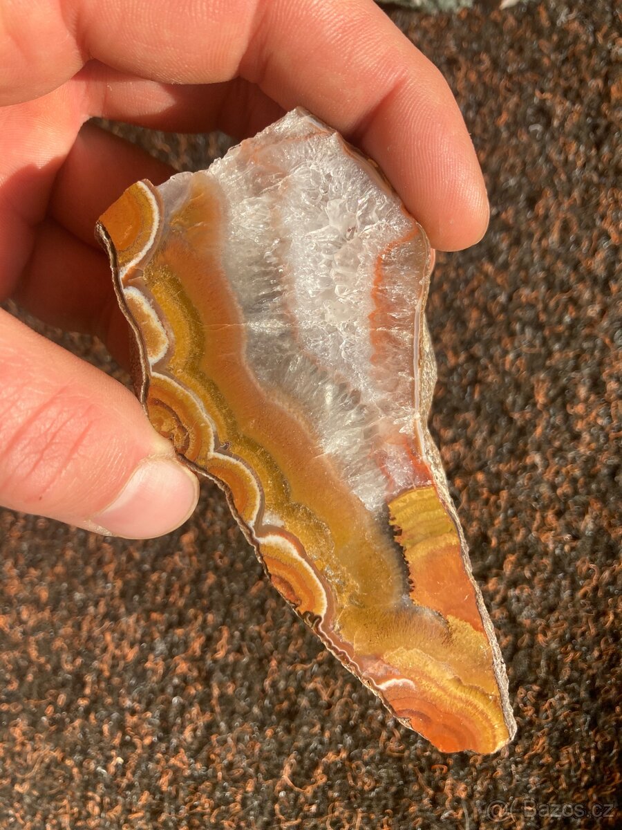 Achát Doubravice (č.4)