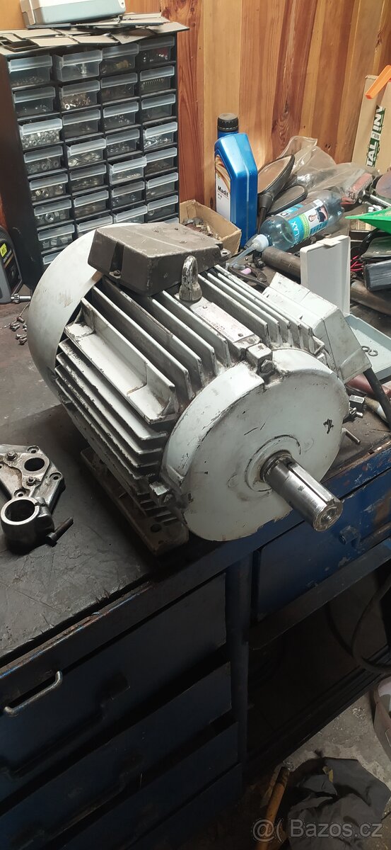 Elektromotor mez 5.5kw 1400ot