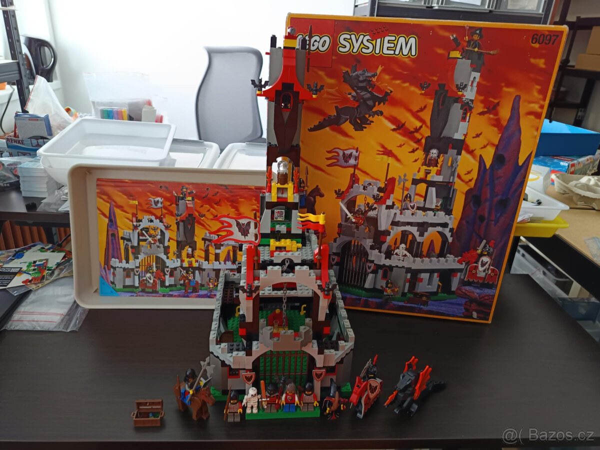 LEGO Castle 6097 Night Lord's Castle +návod +box