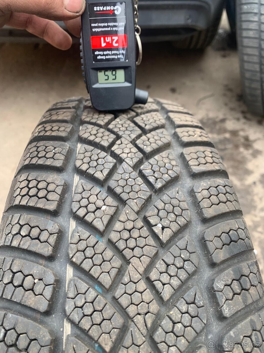 175/70/13 Continental TS 780