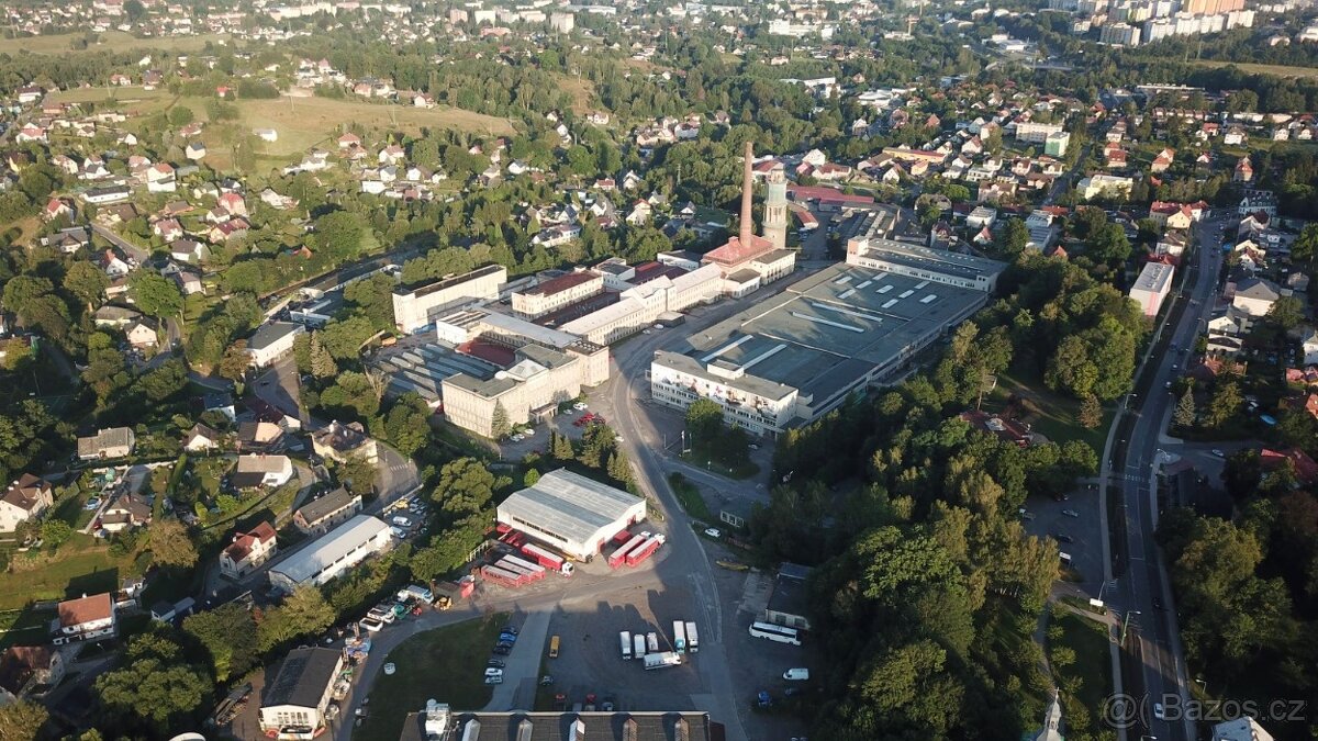 Pronájem výrobních a skladovacích prostor Vratislavice