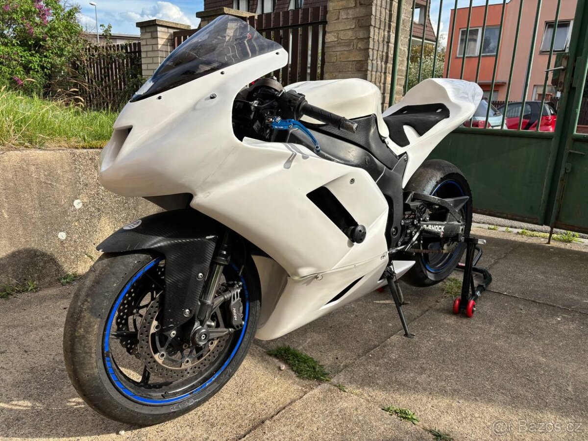 Kawasaki ZX-6R 2007 okruhovka