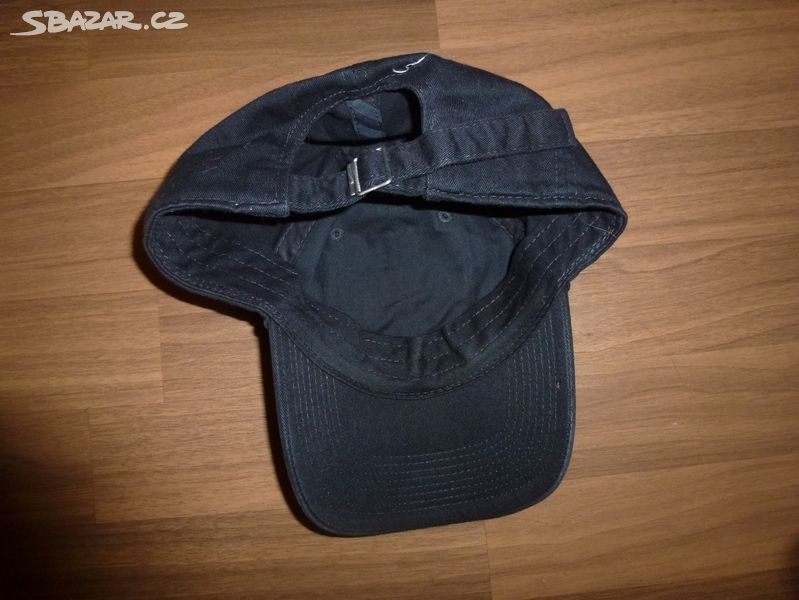 Kšiltovka Nike FC Weston