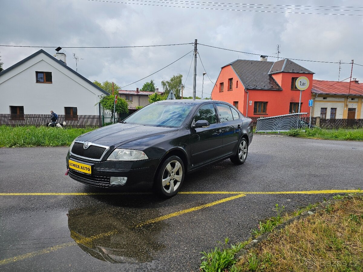 Škoda Octavia 2 1.9TDI 77KW BXE, XENON