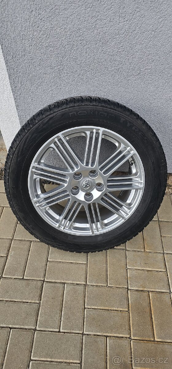 Kola 18r včetně TPMS Z RAV4 2018