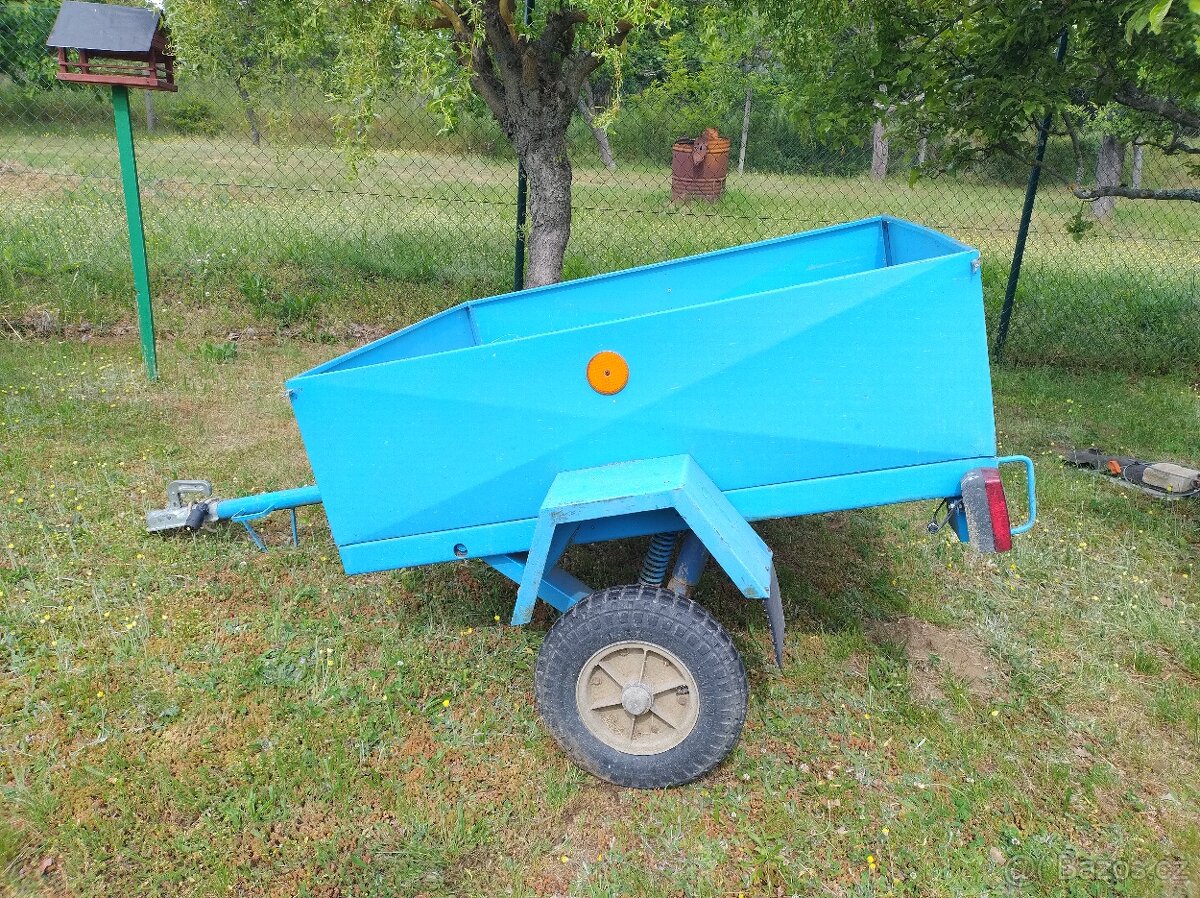 přívěsný vozík