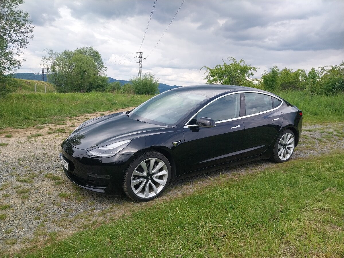 Tesla Model 3, Long Range , 4x4, 103000km, soh 89%, 2019/12