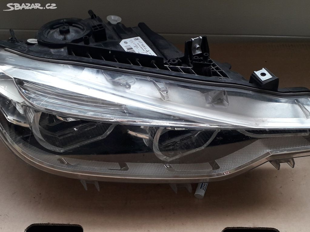 Světlo LP BMW 3 E30,E31 2011-2018
