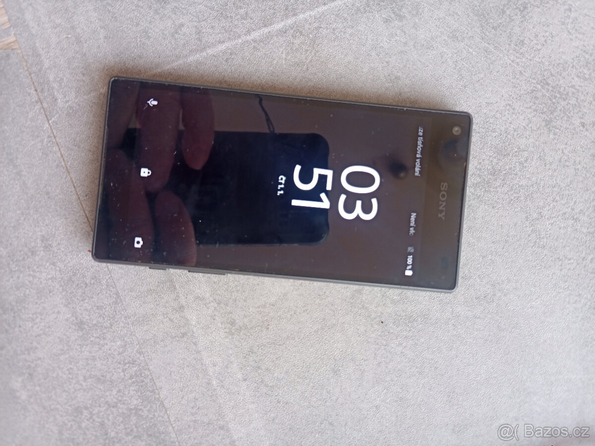 Sony Xperia Z5 (   prodáno )