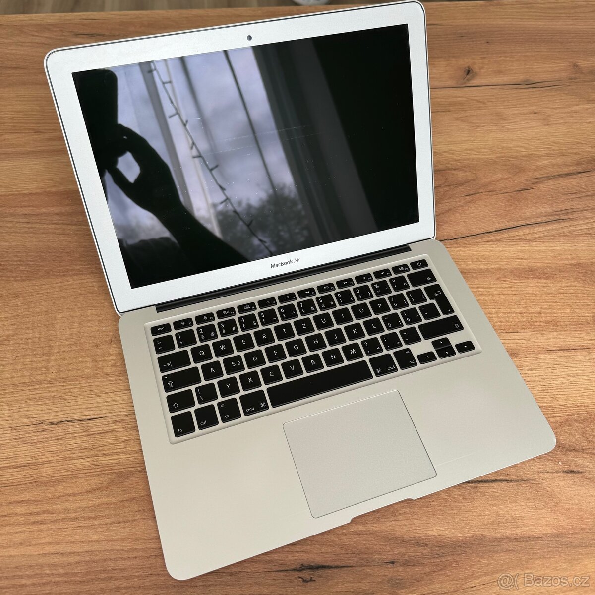 MacBook Air 13 8/128gb