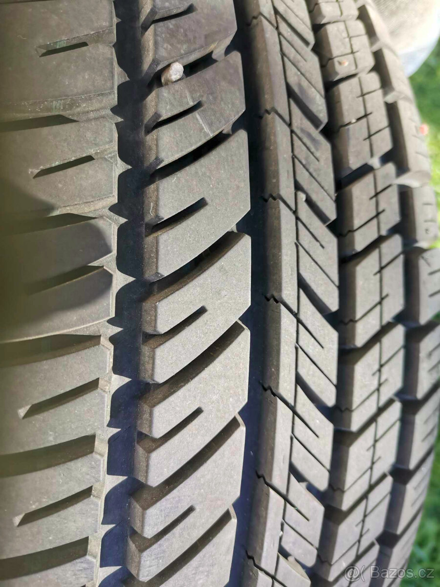 Pneu 185/65 R14 Michelin