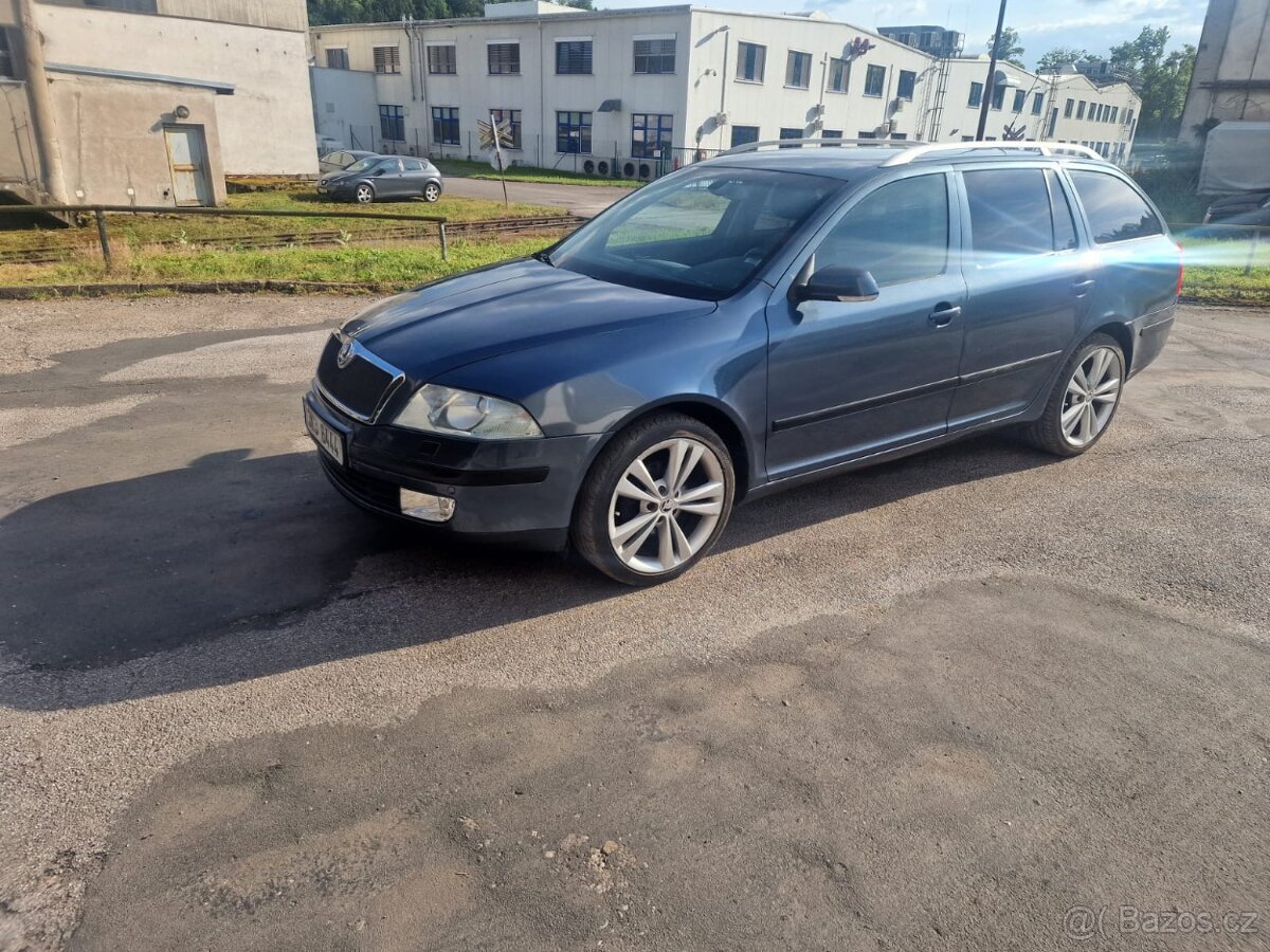 Octavii, 2.0TDi, 103kw, první reg. 6/2008, stav tach. 240