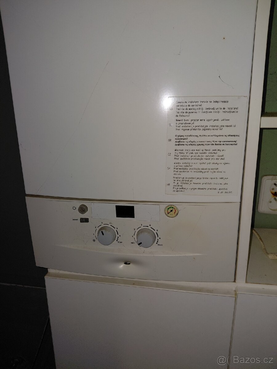 Plynový kotel junkers 12 ZS 2DHA +Bojler 60l