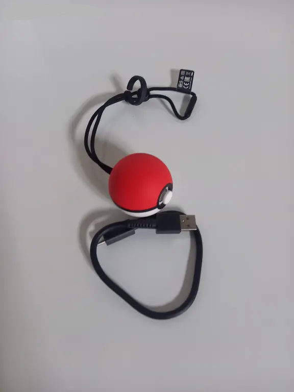 NOVÉ Nintendo Switch Poké Ball Plus