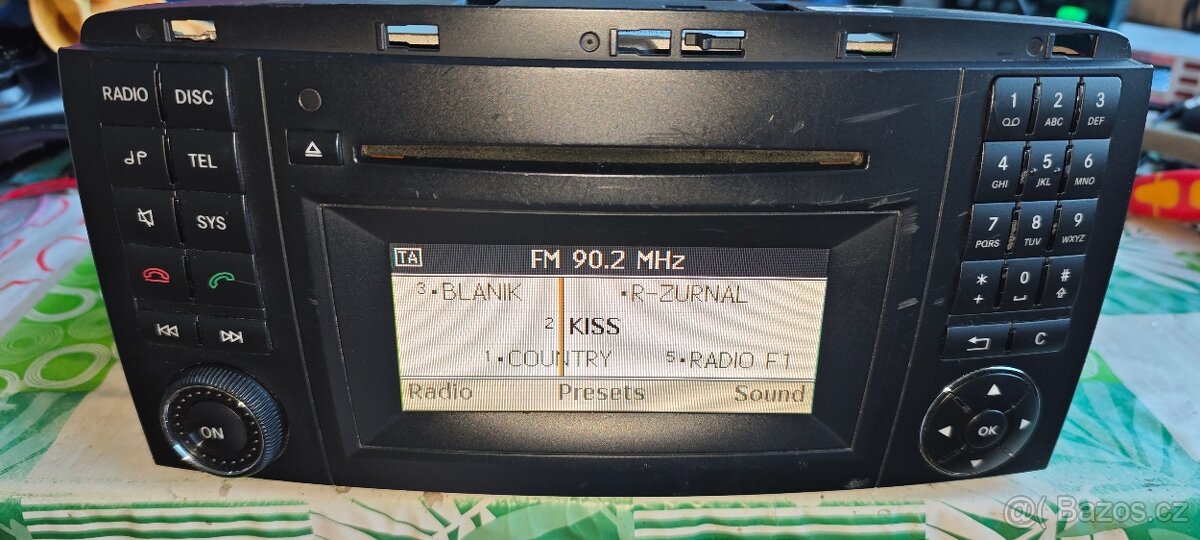 Originální autorádio Mercedes Benz MF2850 CD Mp3 BT