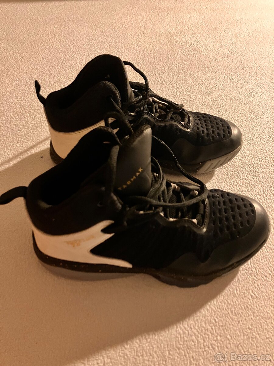 Dětské basketbalové boty