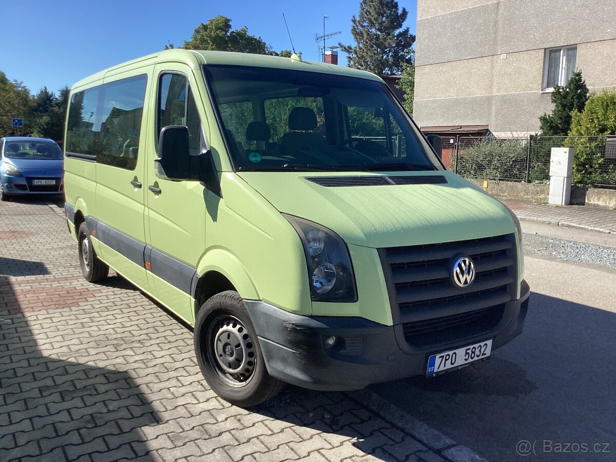 Crafter minibus 2,5 TDI 9,míst