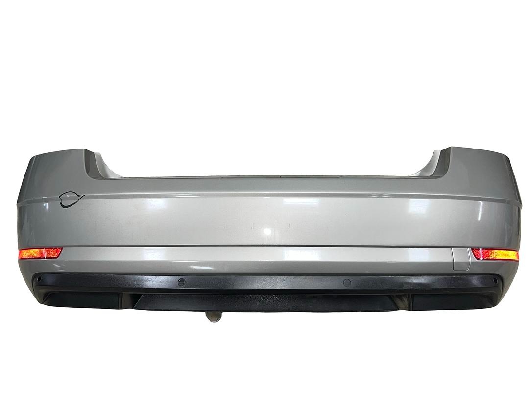 Zadní nárazník zlatošedá LF8H Škoda Octavia 3 FL sedan 2018