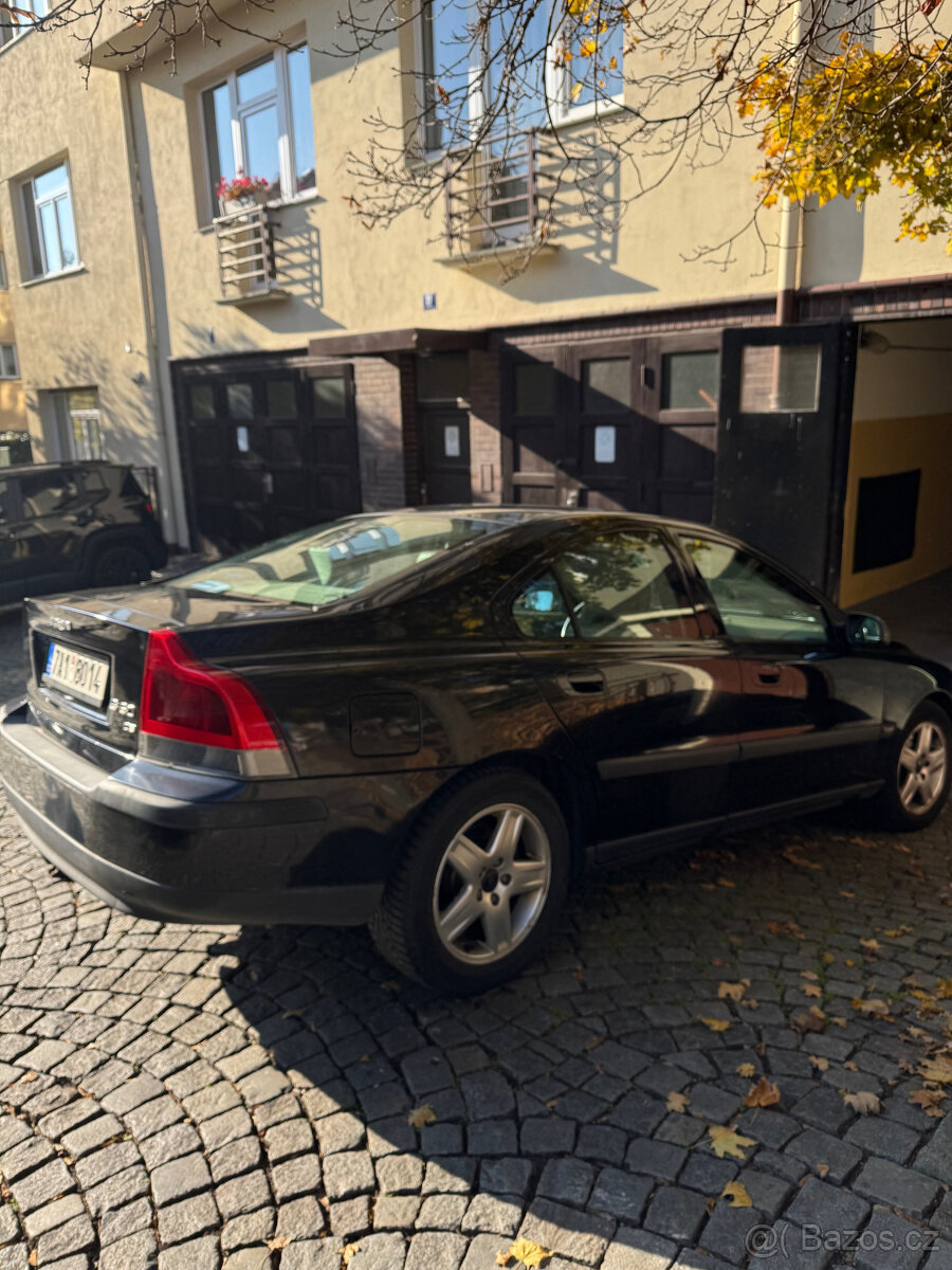 Prodám Volvo S60 D5