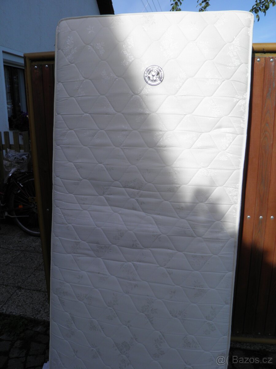 ZANOVNÍ MATRACE - SLEVA