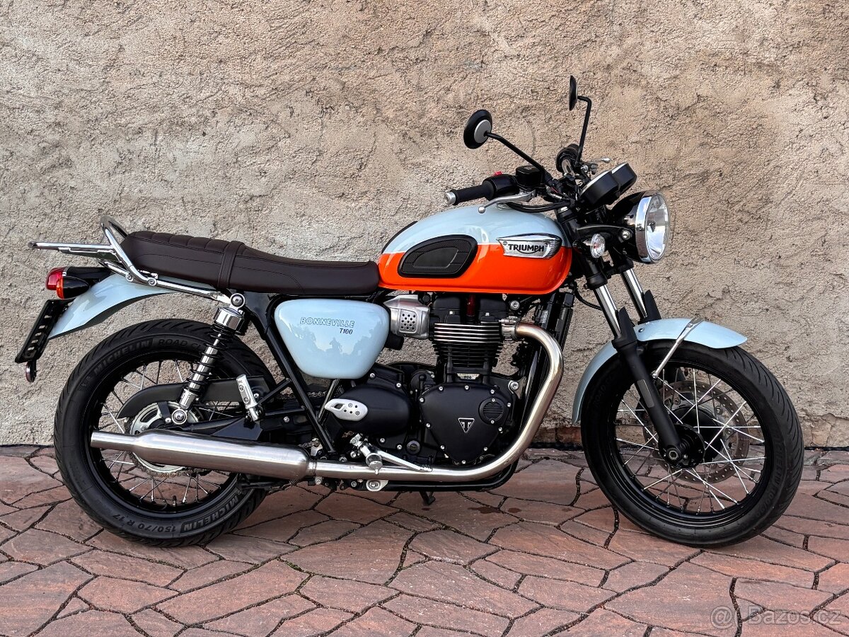 Triumph Bonneville T100 2022, najeto 10450km