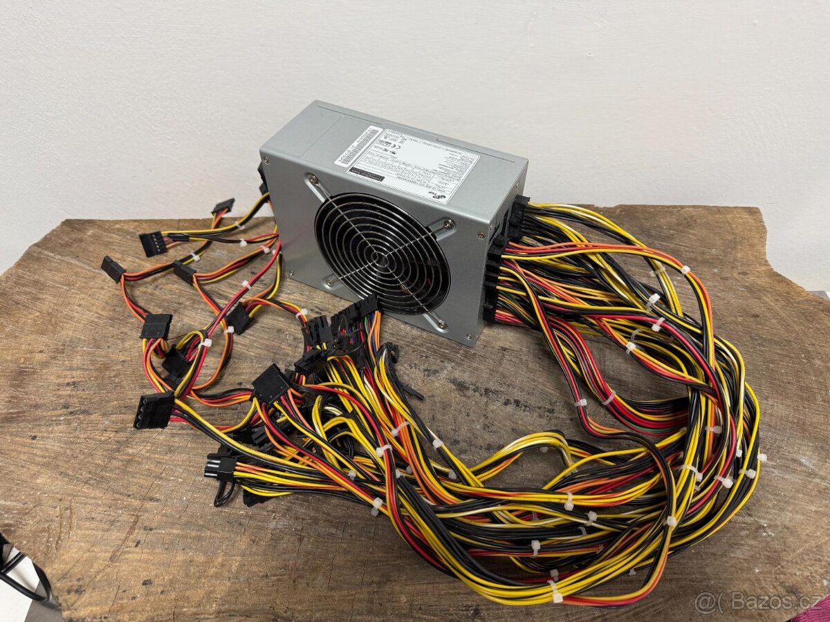 PC Zdroj Fortron 2000W, 80+GOLD