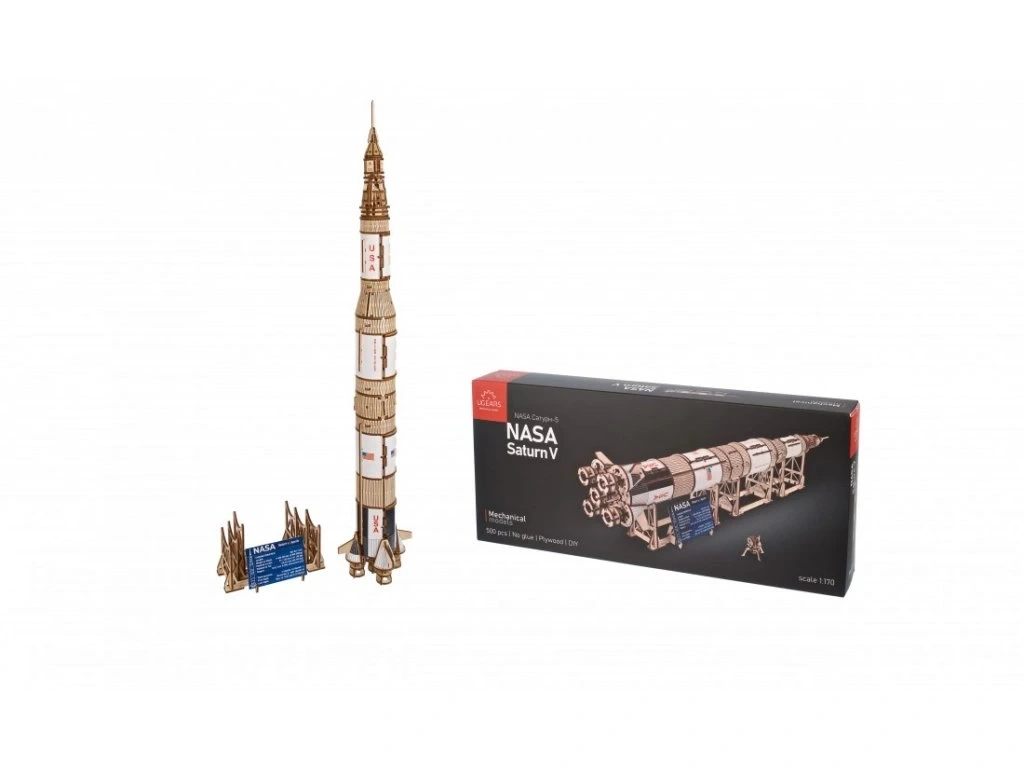 Prodám mechanické 3D puzzle rakety NASA Saturn V