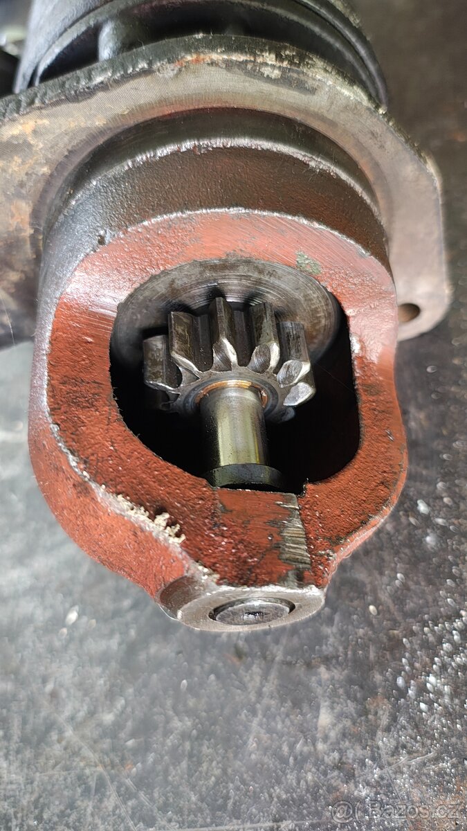 Startér Zetor Crystal