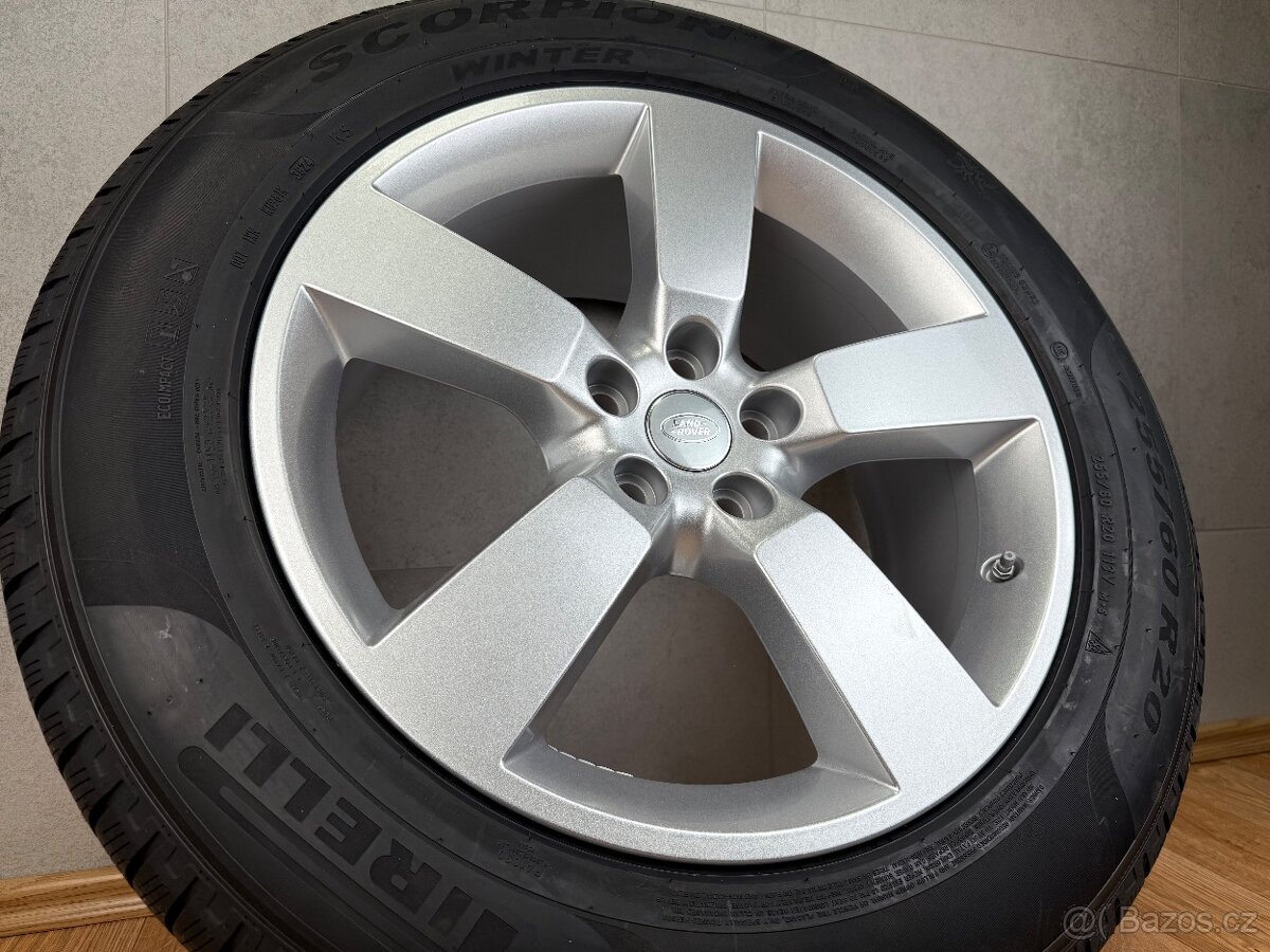 Originál zimní R20 kola Land Rover Defender