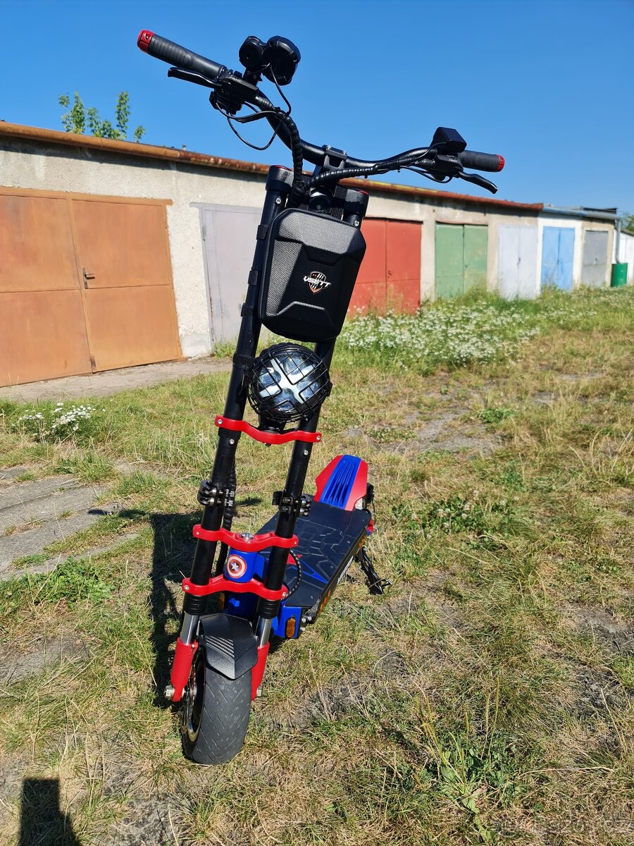 Elektrokoloběžka Vsett 11+