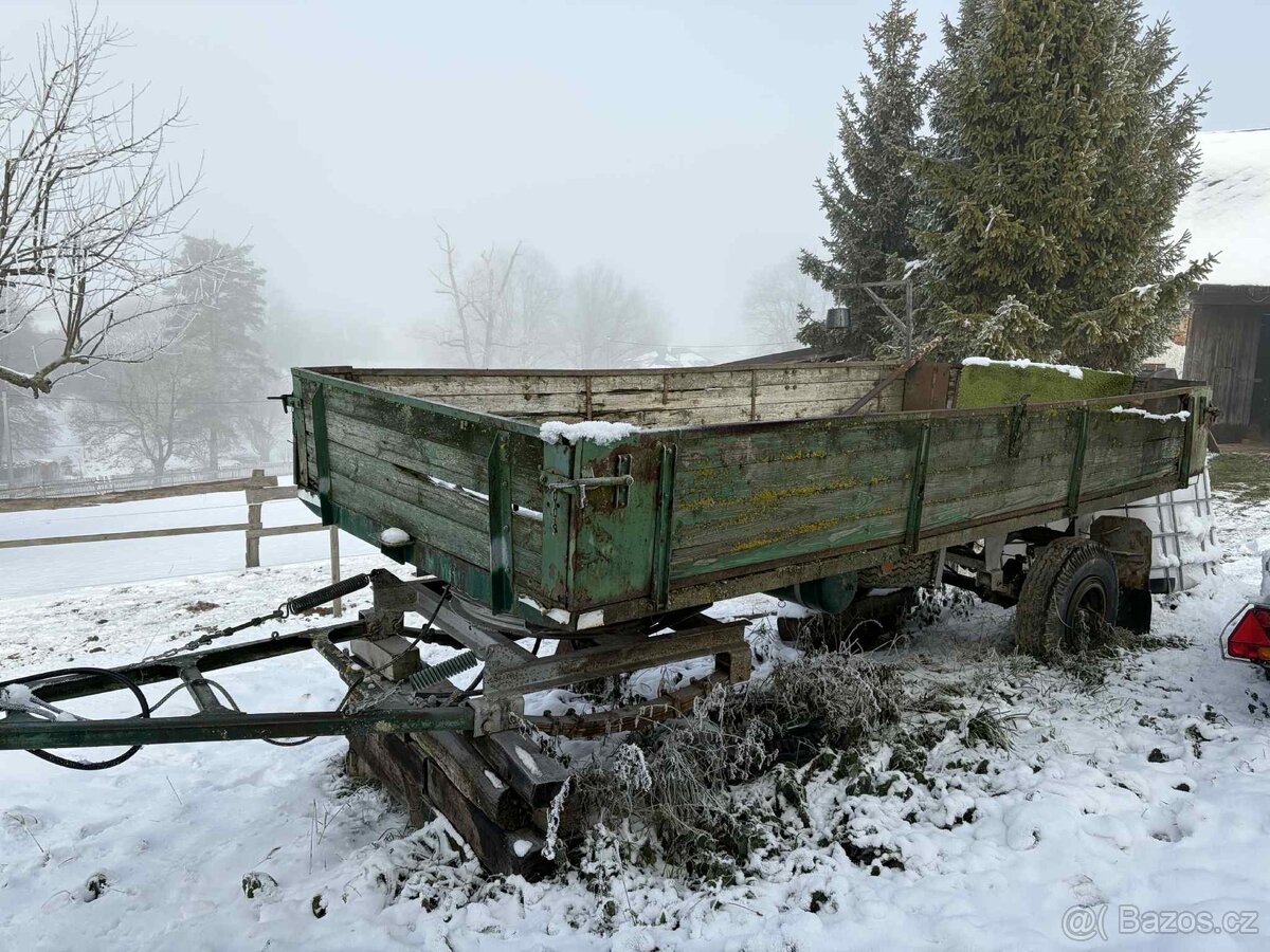 Prodám vlek za traktor 3,5t na ND případně opravu