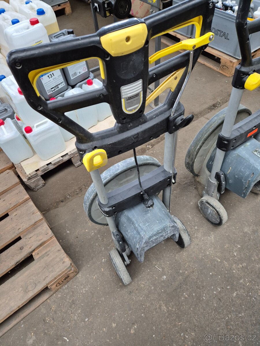 KARCHER Professional BDS 43/180C