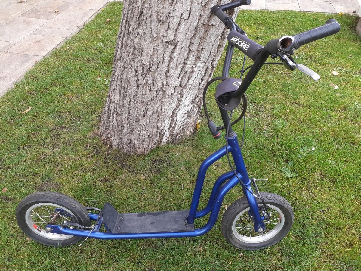 Dětská koloběžka