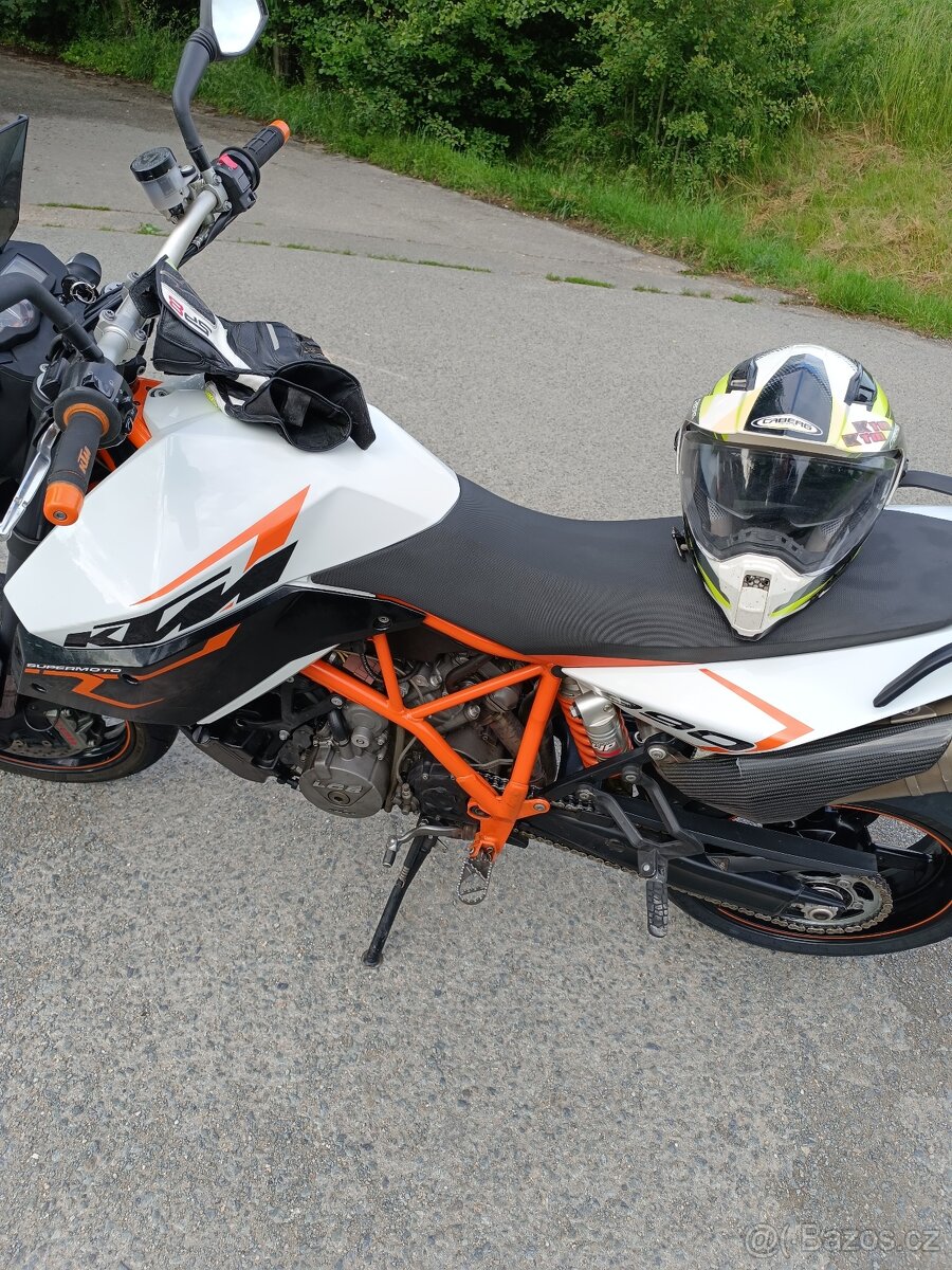 Prodám KTM 990 smr